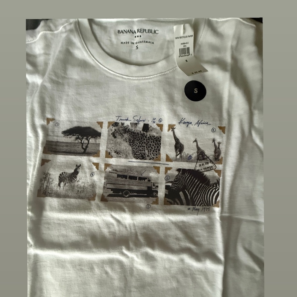 Banana Republic White Graphic Safari Tee with Neutral Accents NWT